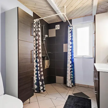 2 Bedroom Beautiful In