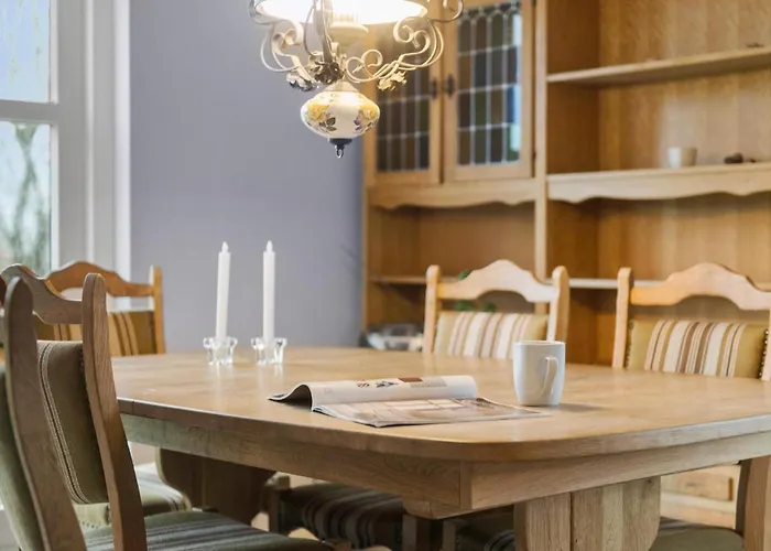 Holiday home 2 Bedroom Beautiful In Hovborg